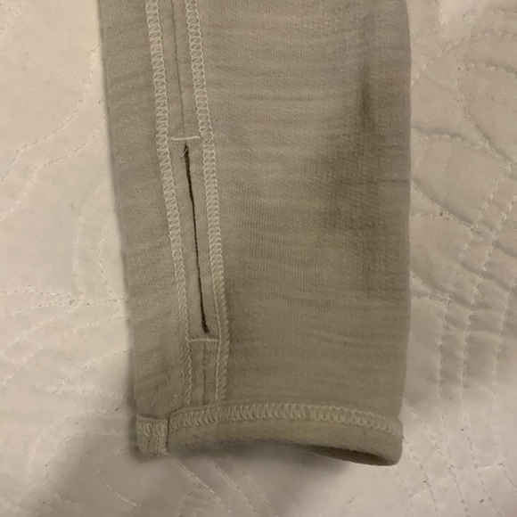 Lululemon Women’s Run Pitter Patter Heather Grey-White Long Sleeve Size 2 - Picture 3 of 14